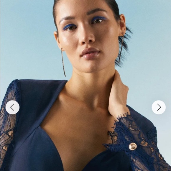 Karen Millen Navy Long Sleeve Lace Dress - Picture 4 of 5